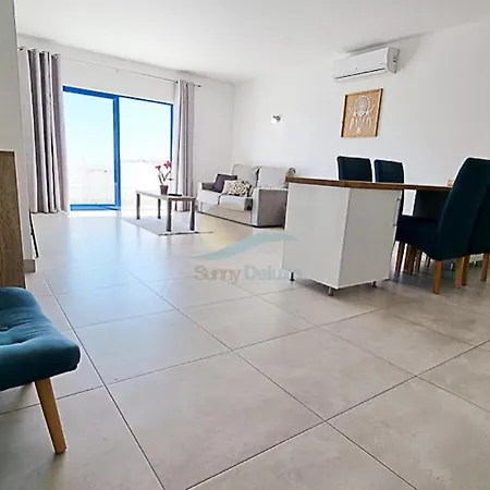 Апартаменти Alta Oura Prime By Sunny Deluxe *